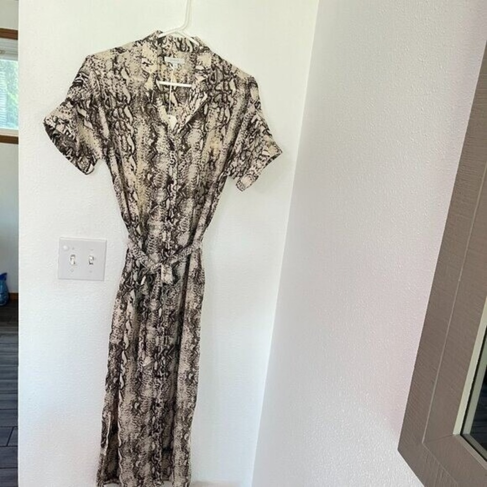 Poetry Tori Snake Print Shirt Dress Sheer Short Sleeve Size 8